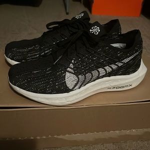 Nike Next Nature Turbo Women’s Black, Grey & White size 6.5